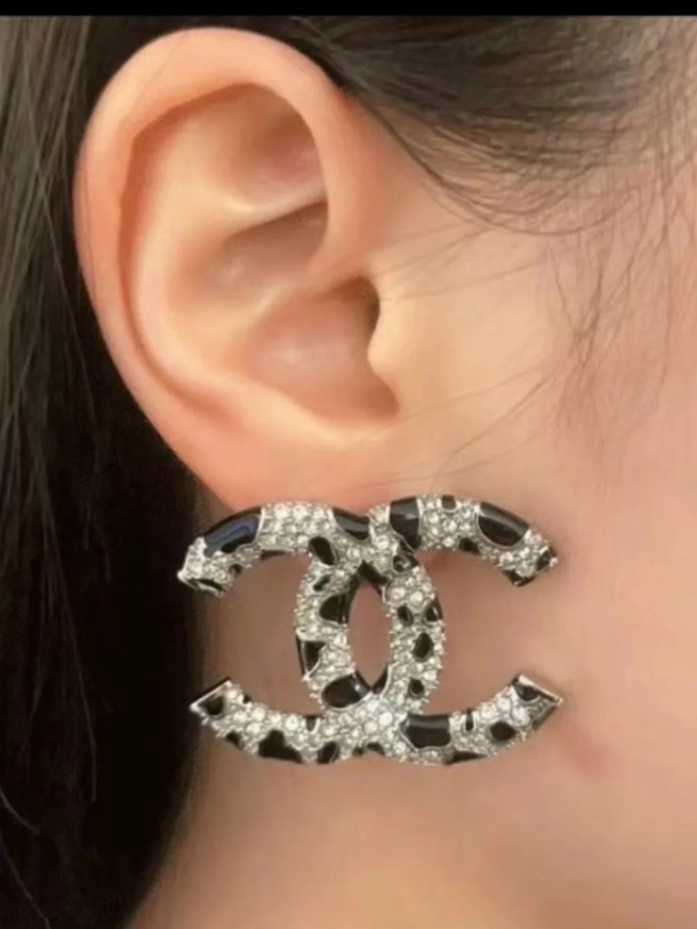 Metiers D’Art Logo 2026 Leopard Pattern Resin and Crystal Earrings